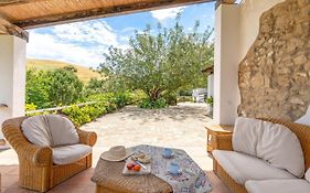 Cortijo Don Pablo Gaucín by Ruralidays
